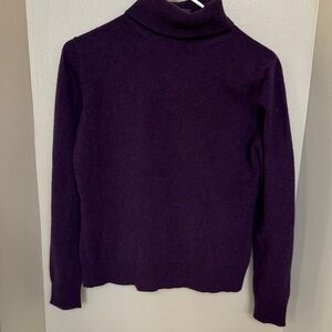 Banana Republic Deep Purple cashmere Turtleneck Sweater medium